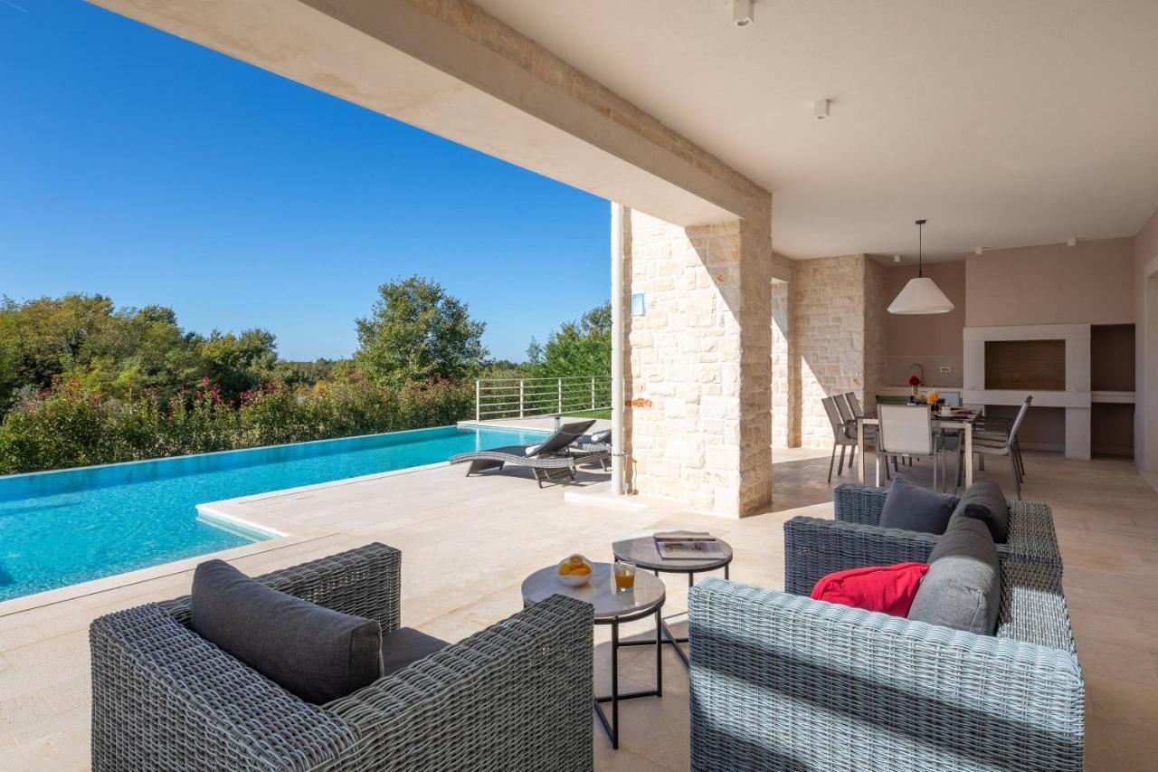 Villa Celeste By Ilc Brtonigla Exterior photo