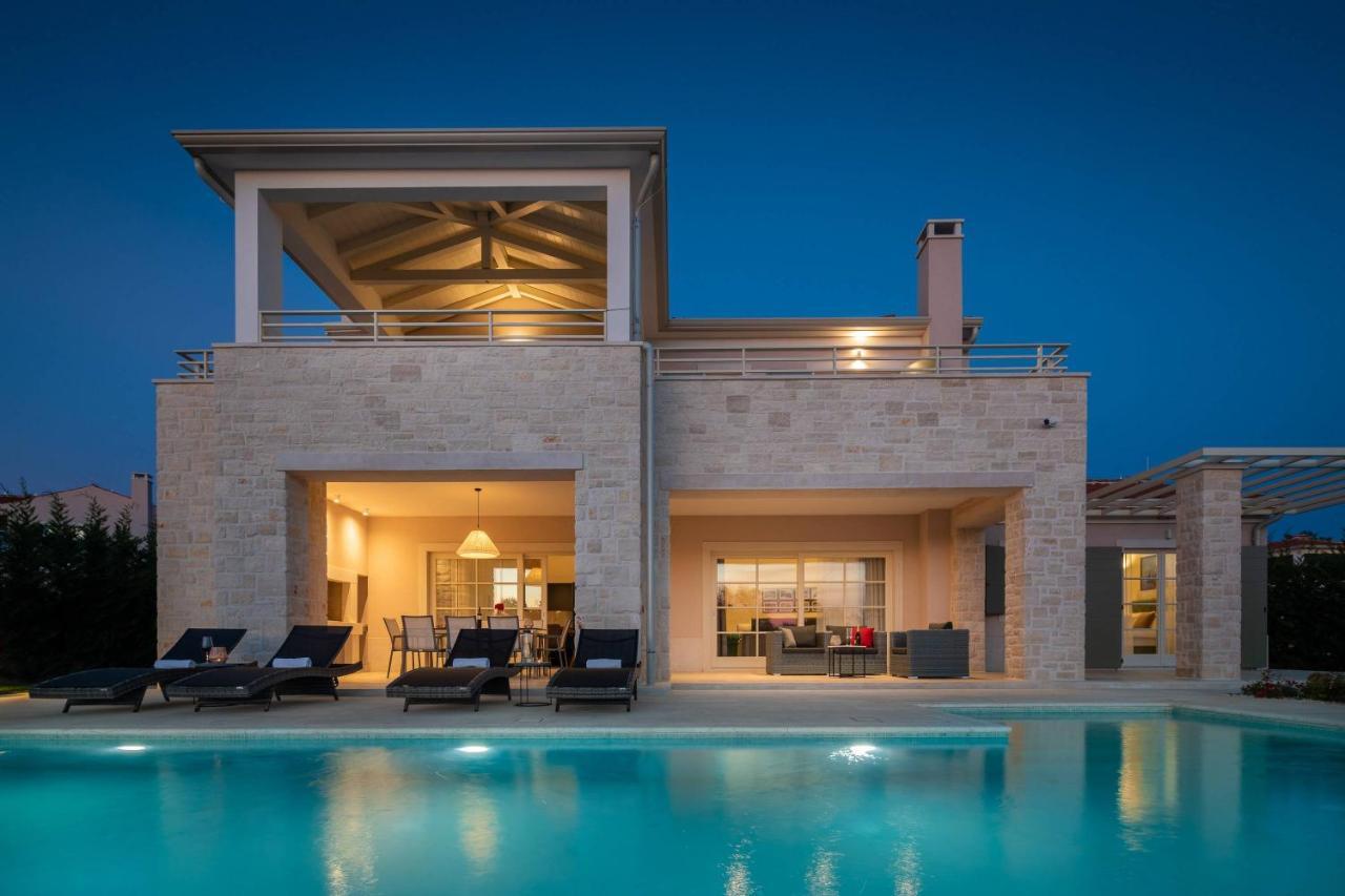 Villa Celeste By Ilc Brtonigla Exterior photo